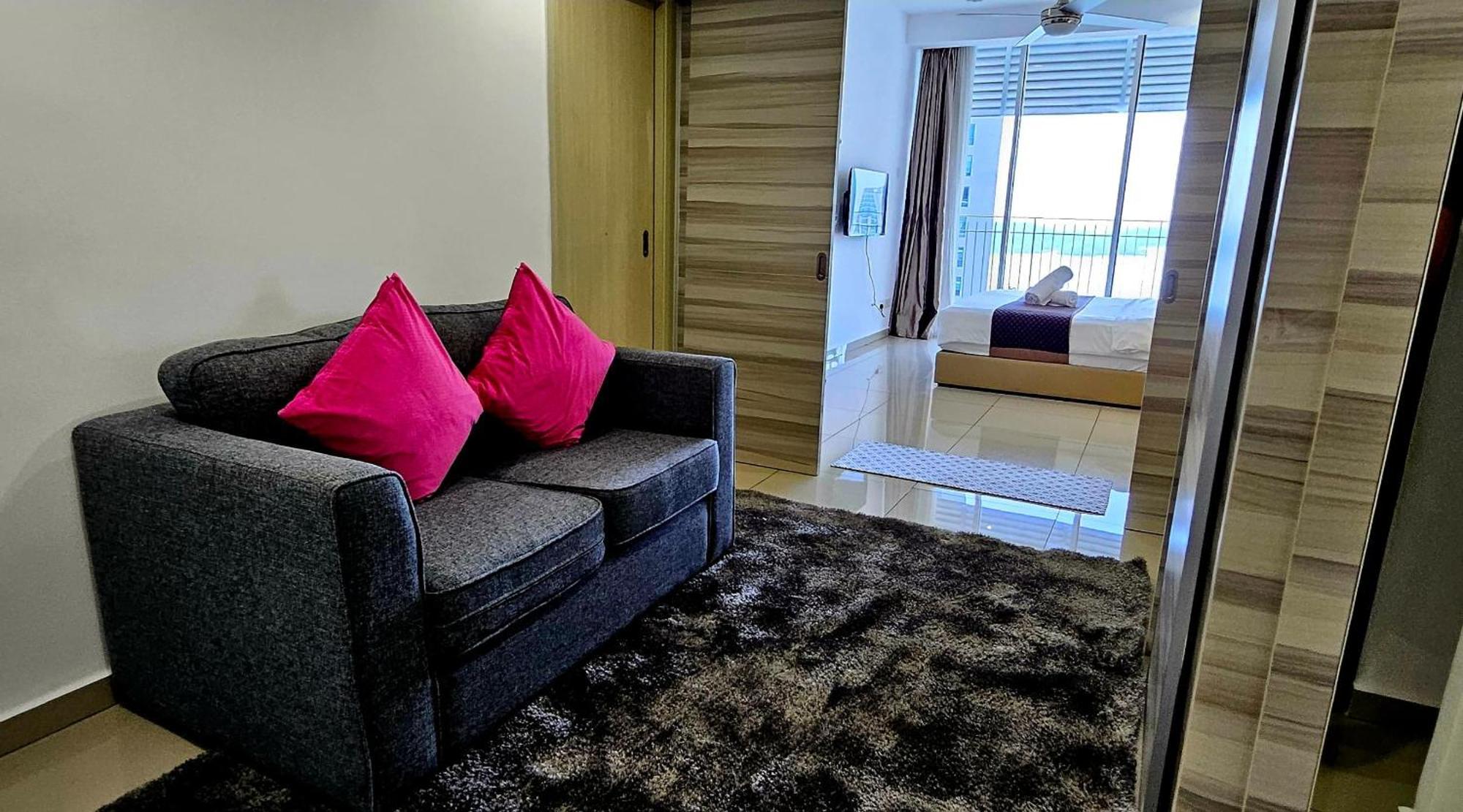 Hostahome Suites At Encorp Marina, Mins To Legoland Malaysia Нусаджая Екстериор снимка