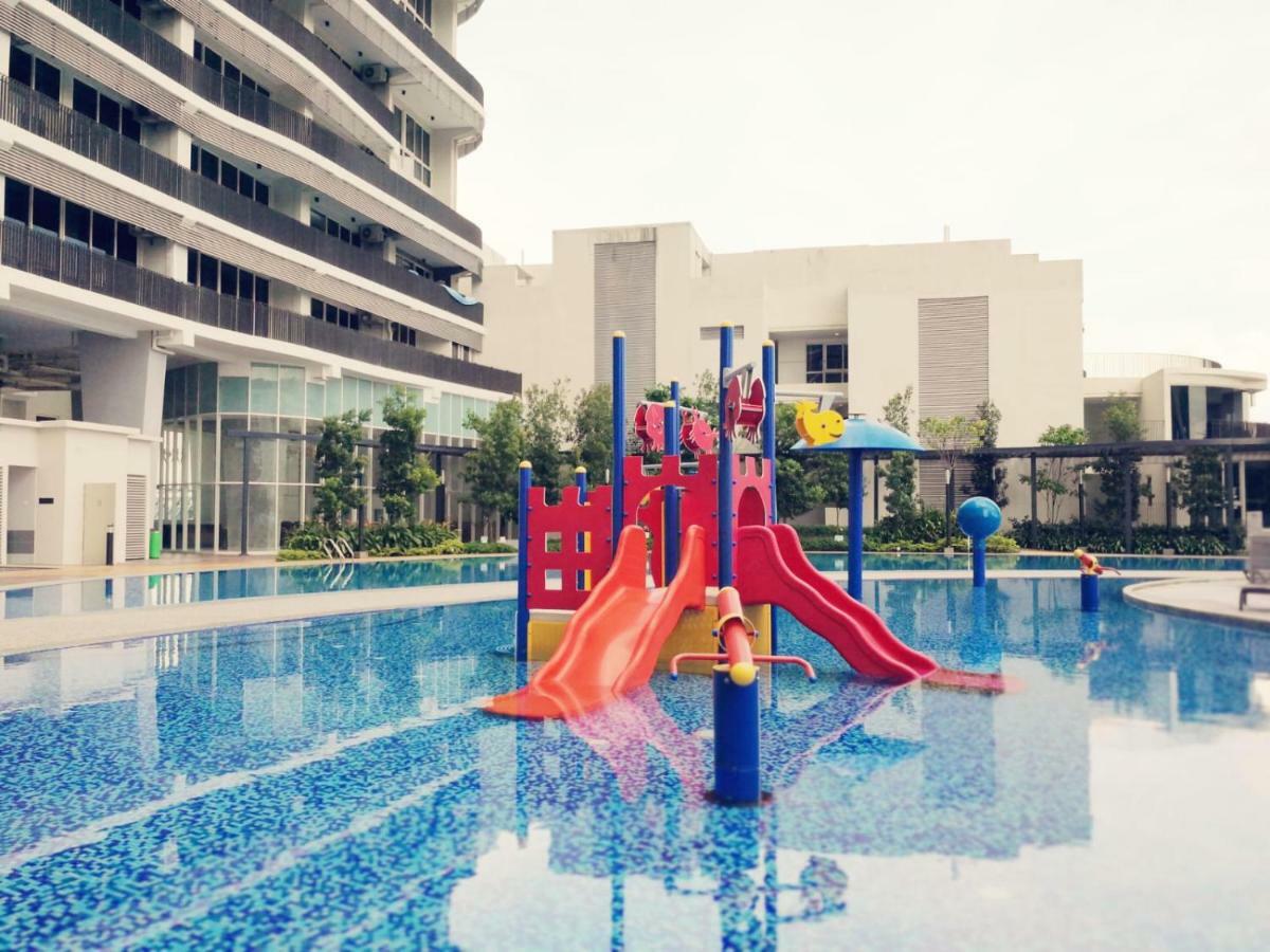 Hostahome Suites At Encorp Marina, Mins To Legoland Malaysia Нусаджая Екстериор снимка